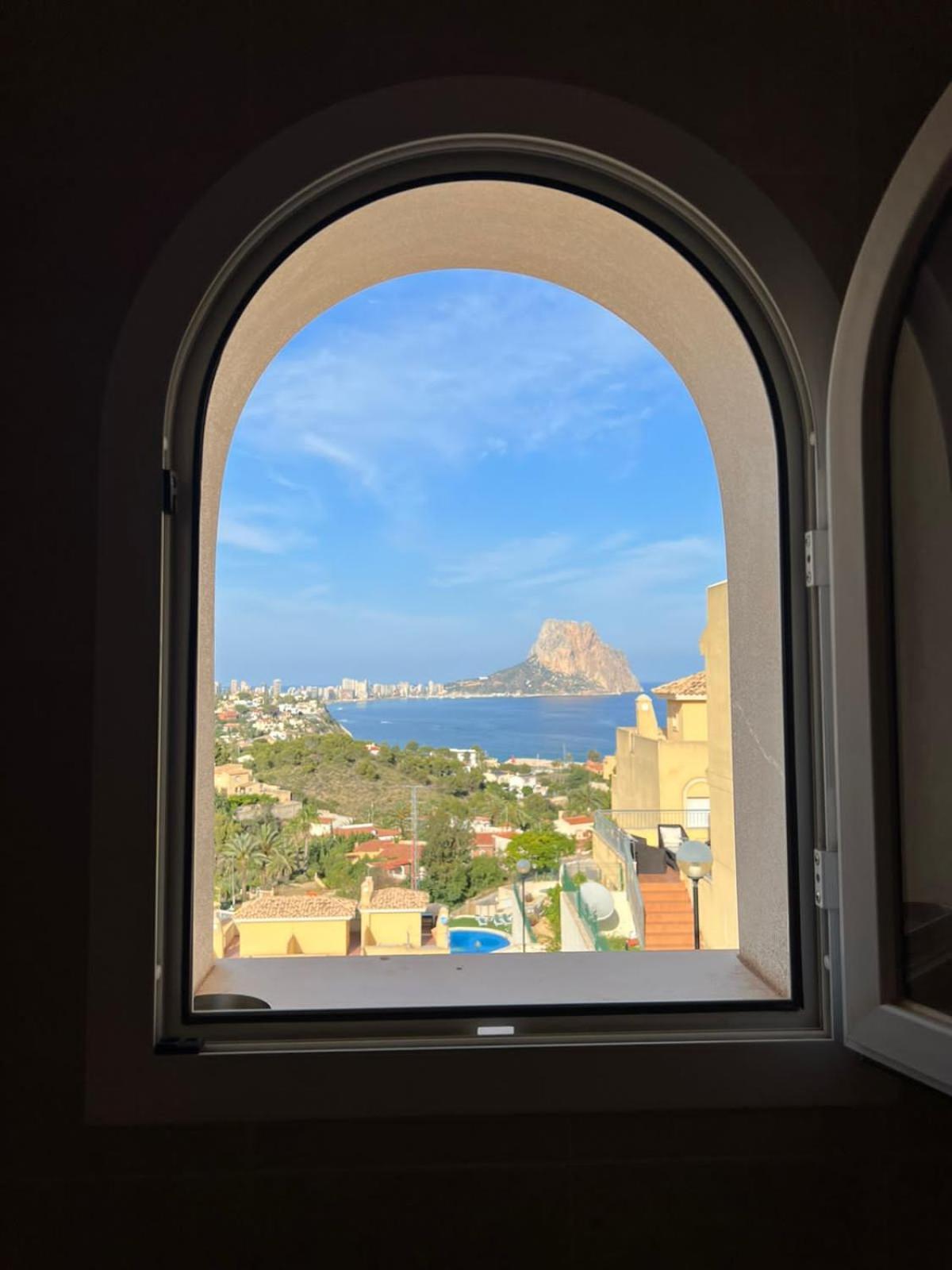 Chalet Adosado Con Vistas Al Mar Calpe Exterior photo